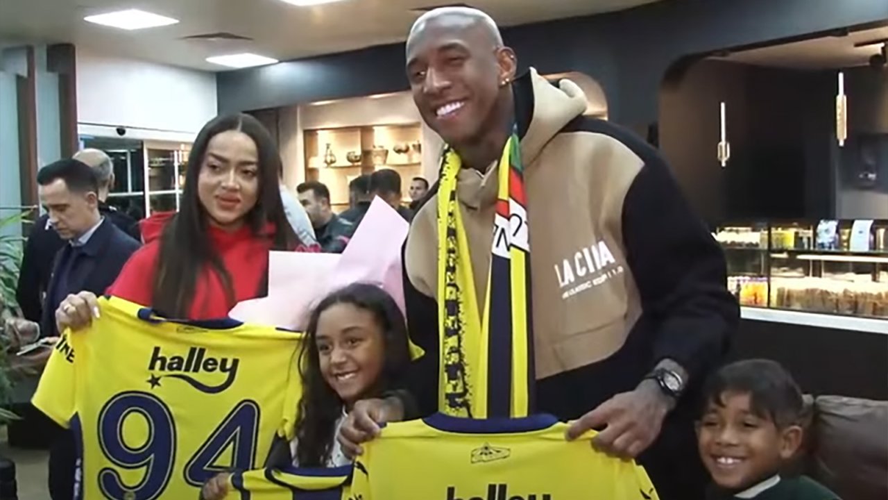 Fenerbahçe'nin transfer ettiği Anderson Talisca, İstanbul'a adım attı 12 498113