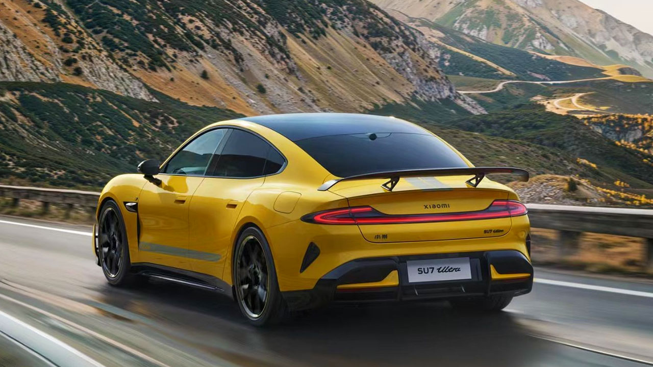 1526 beygirlik xiaomi su7 ultra sergilenmeye basladi 2