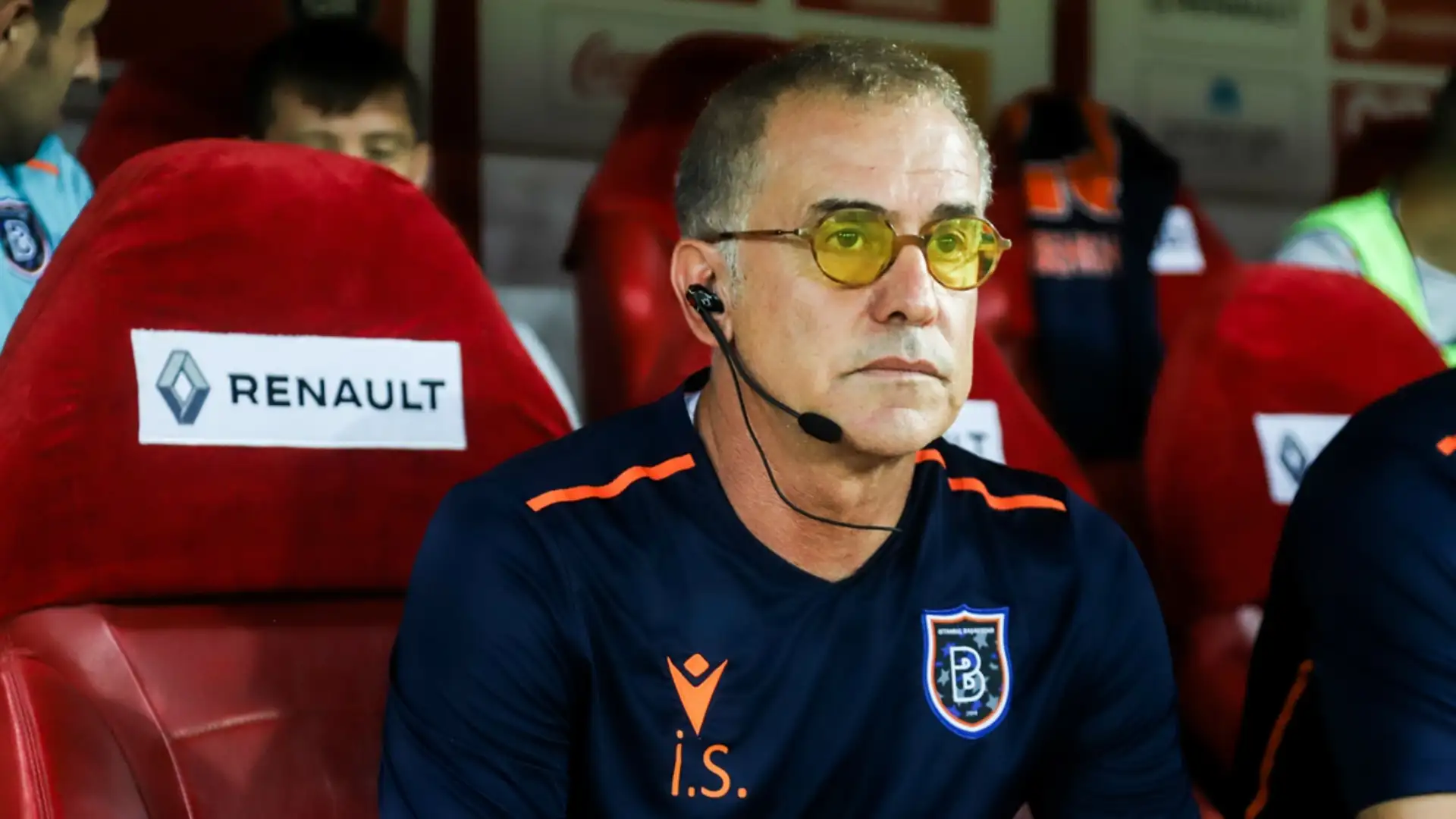 Okan Buruk'a verilen ceza tarihe geçecek 1 502995