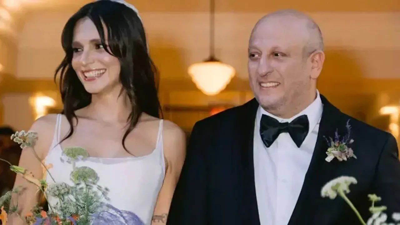 Meriç Aral anne oluyor; Bebeğinin cinsiyetini açıkladı 1 505103