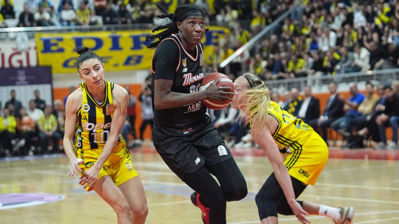 ÇBK Mersin, Fenerbahçe'yi mağlup ederek Türkiye Kupası'nda finale çıktı 14 506703