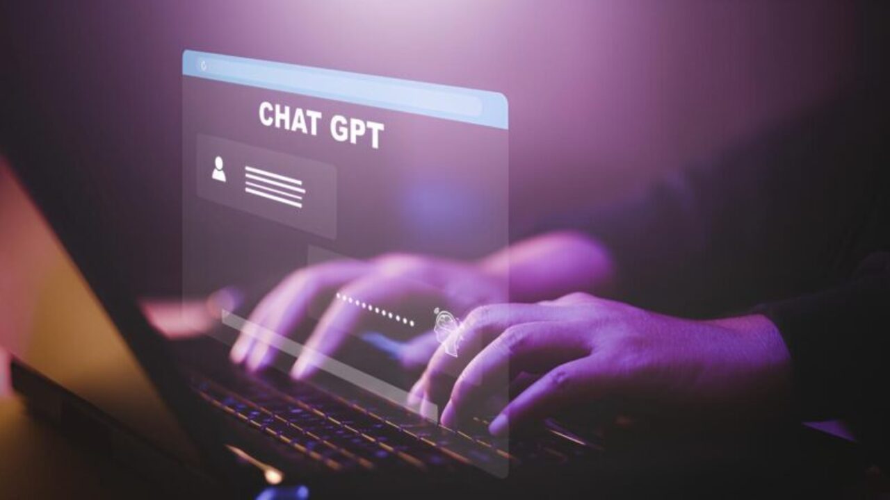 ChatGPT kullanmak yalnızlık hissini artırıyor! Peki neden? 14 chatgpt 1