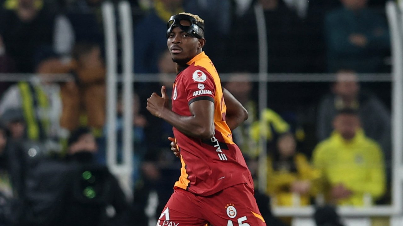 Osimhen, Galatasaray forması giyen yıldız futbolcunun fotoğrafını paylaştı: "Adamım benim.. 1 509141