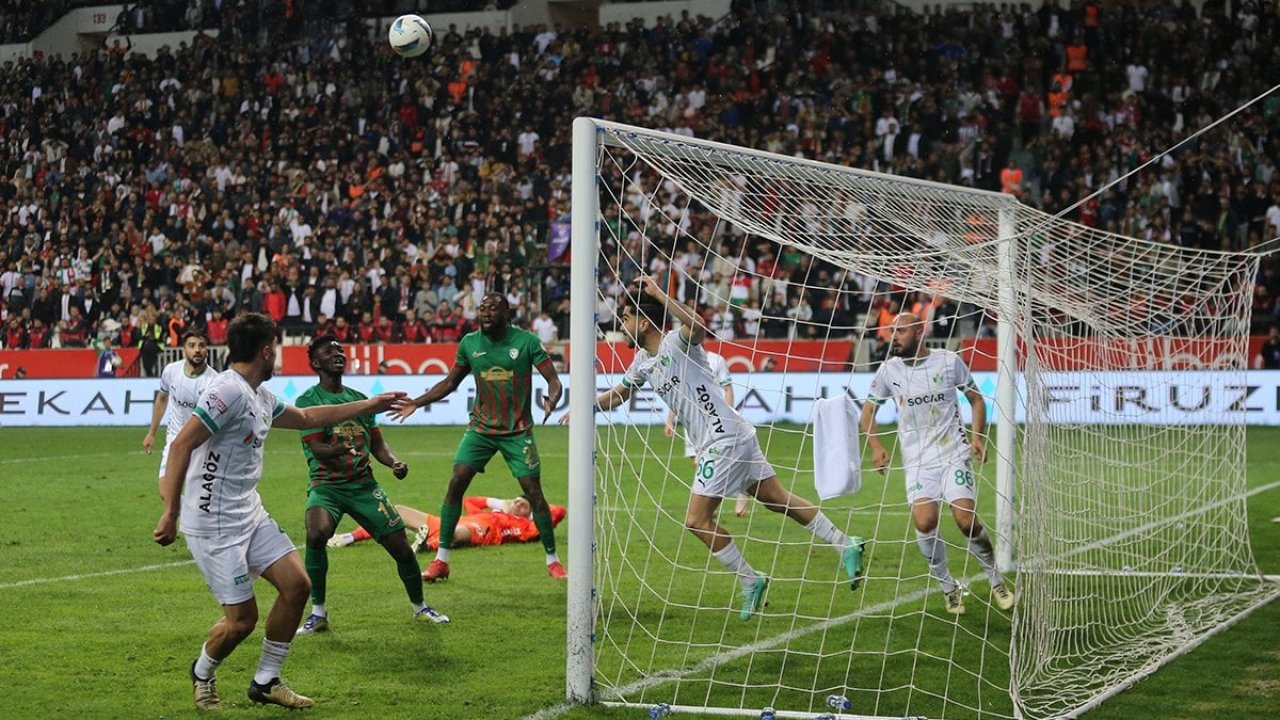 Amedspor ile Iğdır FK arasında golsüz berberlik 12 509175