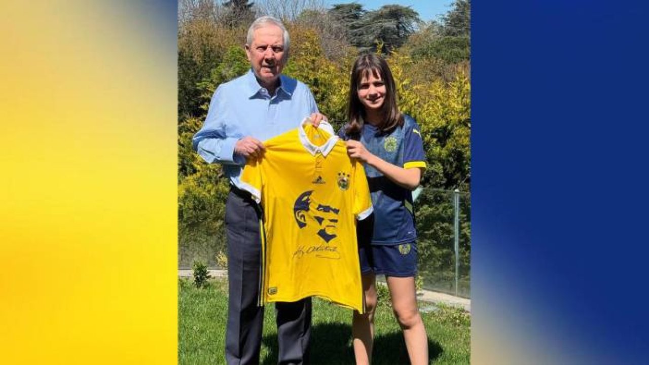 Aziz Yıldırım'dan kızı Yaz'a Atatürk dersi! 5 511223