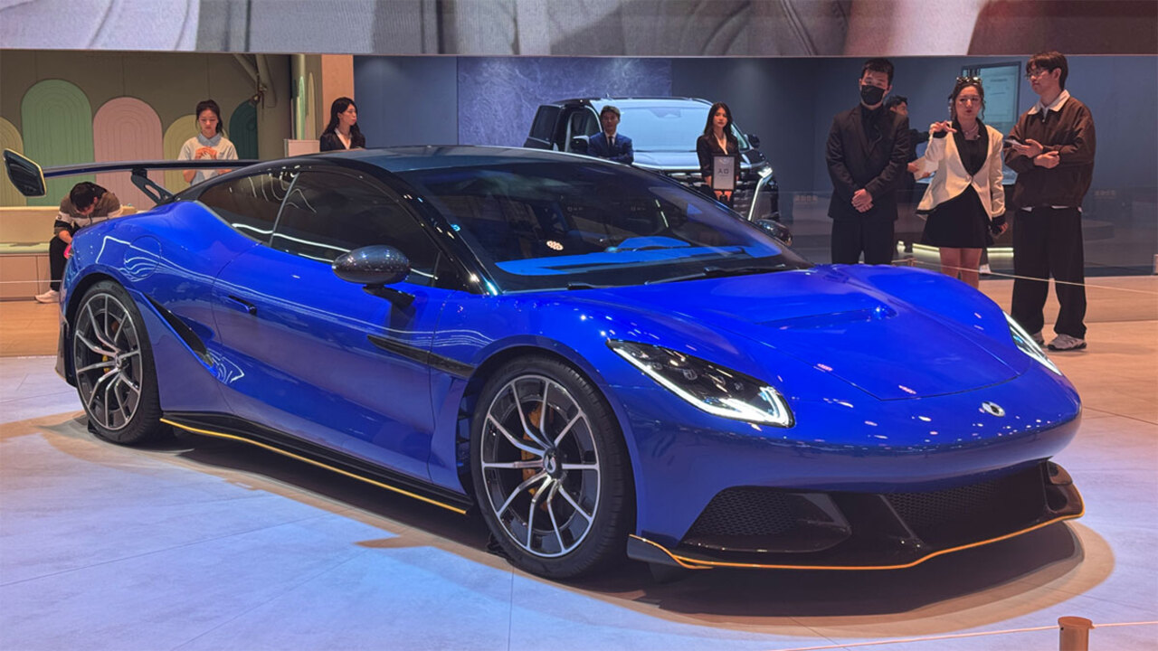 Spor otomobil Denza Z görücüye çıktı! 11 Denza Z 1