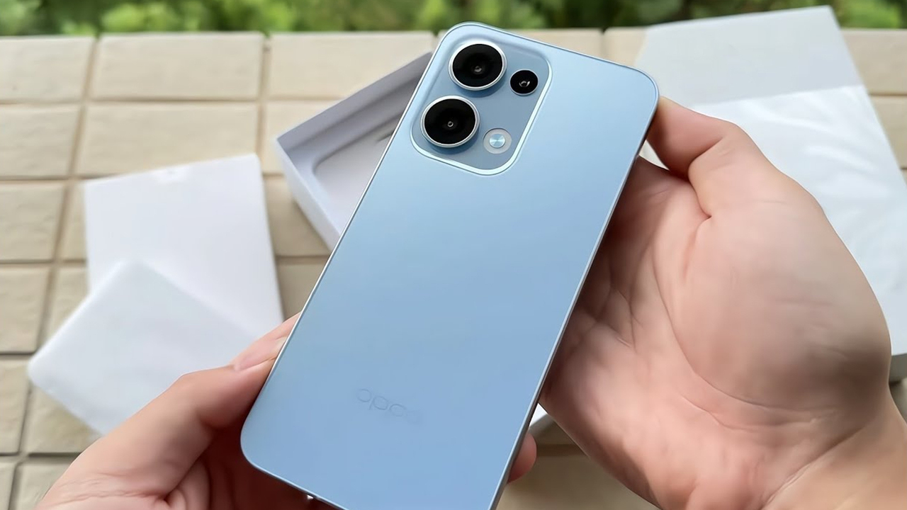 OPPO Reno 14 serisi yakında geliyor! İşte tasarımı 13 OPPO Reno 14 3