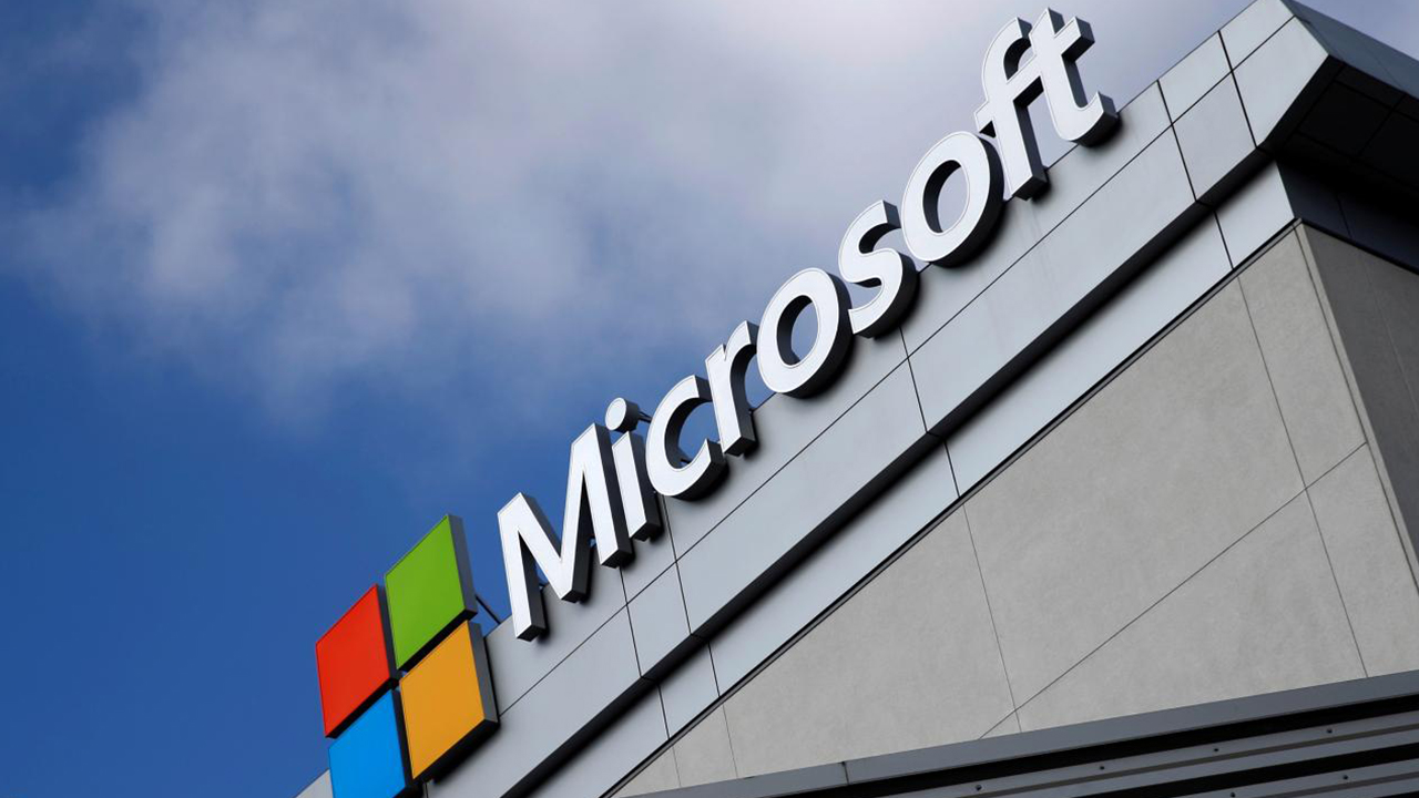 Microsoft, veri merkezi yatırımlarını azaltacak! Peki neden? 3 microsoft kar gelir