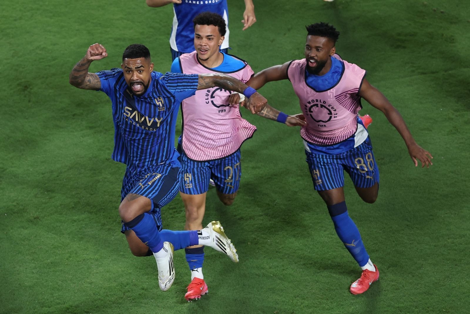 Al Hilal Avrupa Devini Devirdi 8 526431