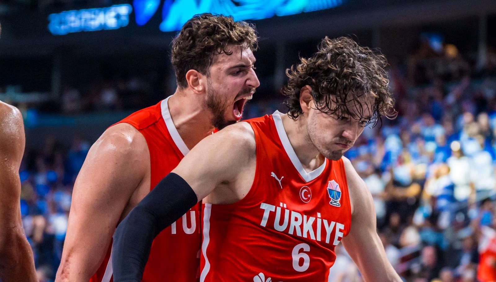 12 Dev Adam, EuroBasket'te finale adını yazdırdı 3 539417