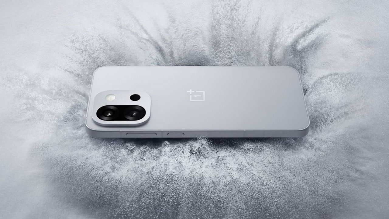 oneplus amiral gemisi icin 165hz ekran sunabilir 1