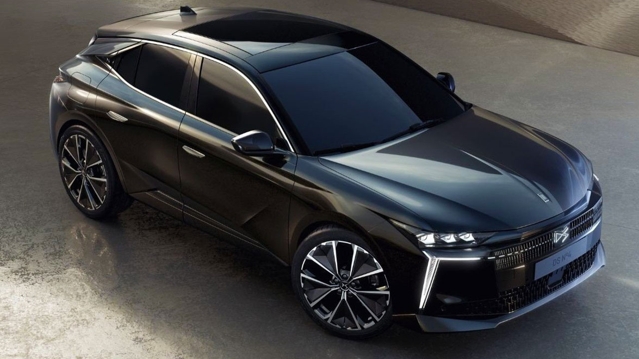 ds automobilesdan formula esintili ds performance line 1