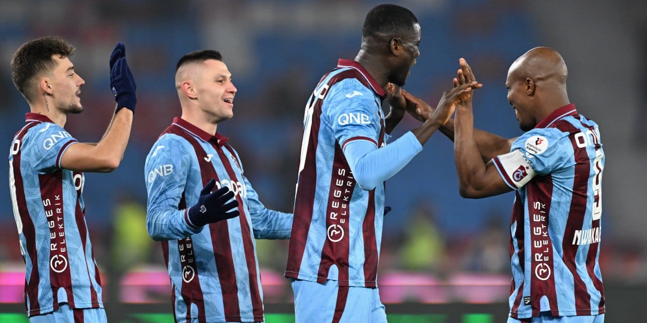 Trabzonspor Papara Park’ta hata yapmadı: Kasımpaşa’yı 2-1 geçti 6 554852
