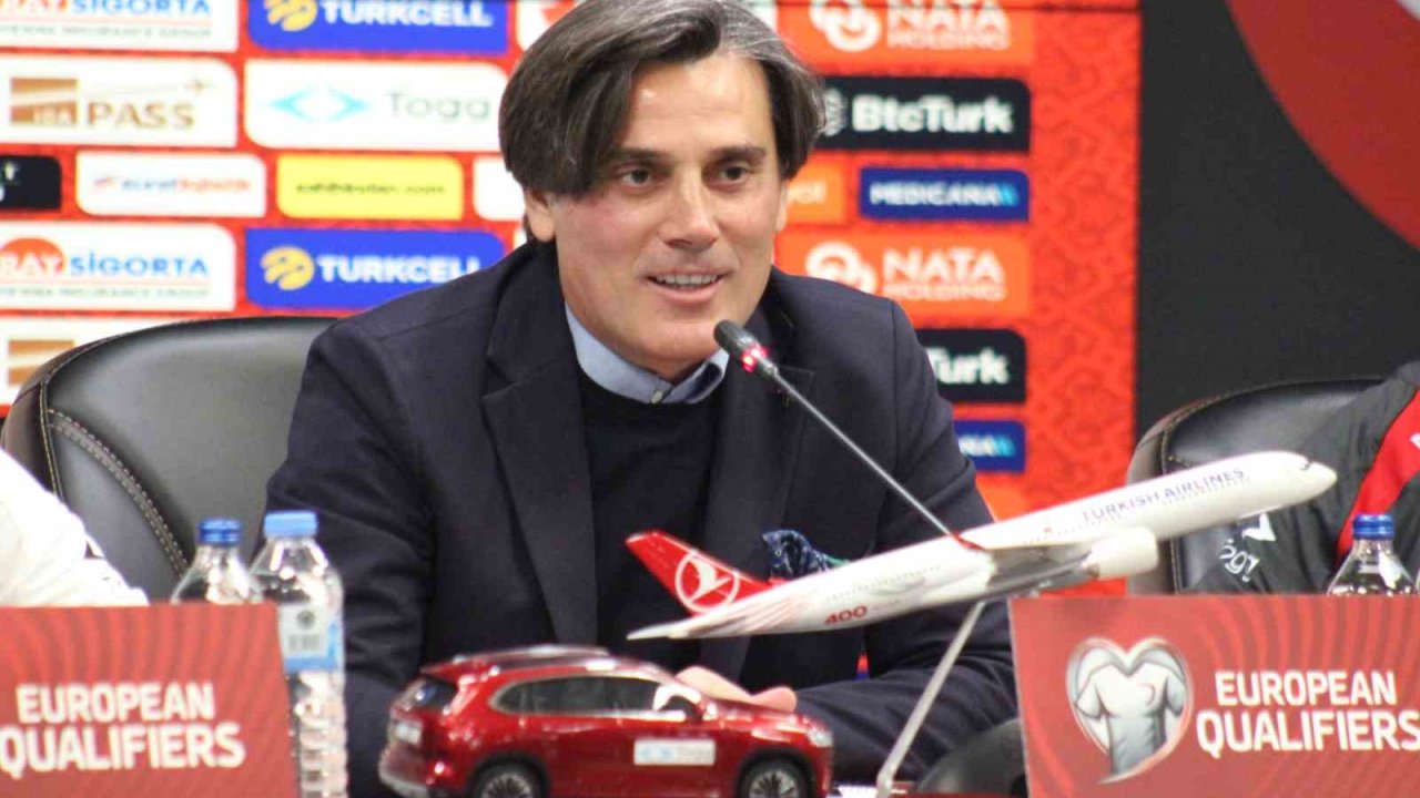Montella’dan gençlik vurgusu: “Türk futboluna güveniyorum” 13 544757
