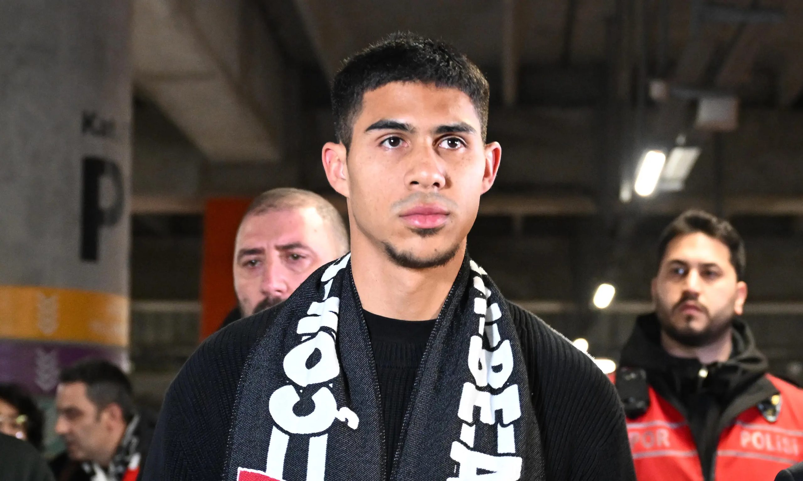 Beşiktaş’tan kaleye takviye: Devis Vasquez resmen siyah-beyazlı 7 555380 scaled