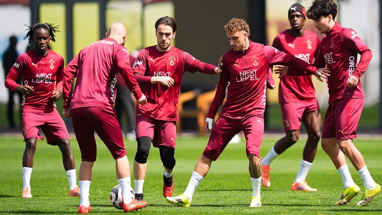 Galatasaray’dan Maç Öncesi Taraftarı Sevindiren Hamle! 1 557521