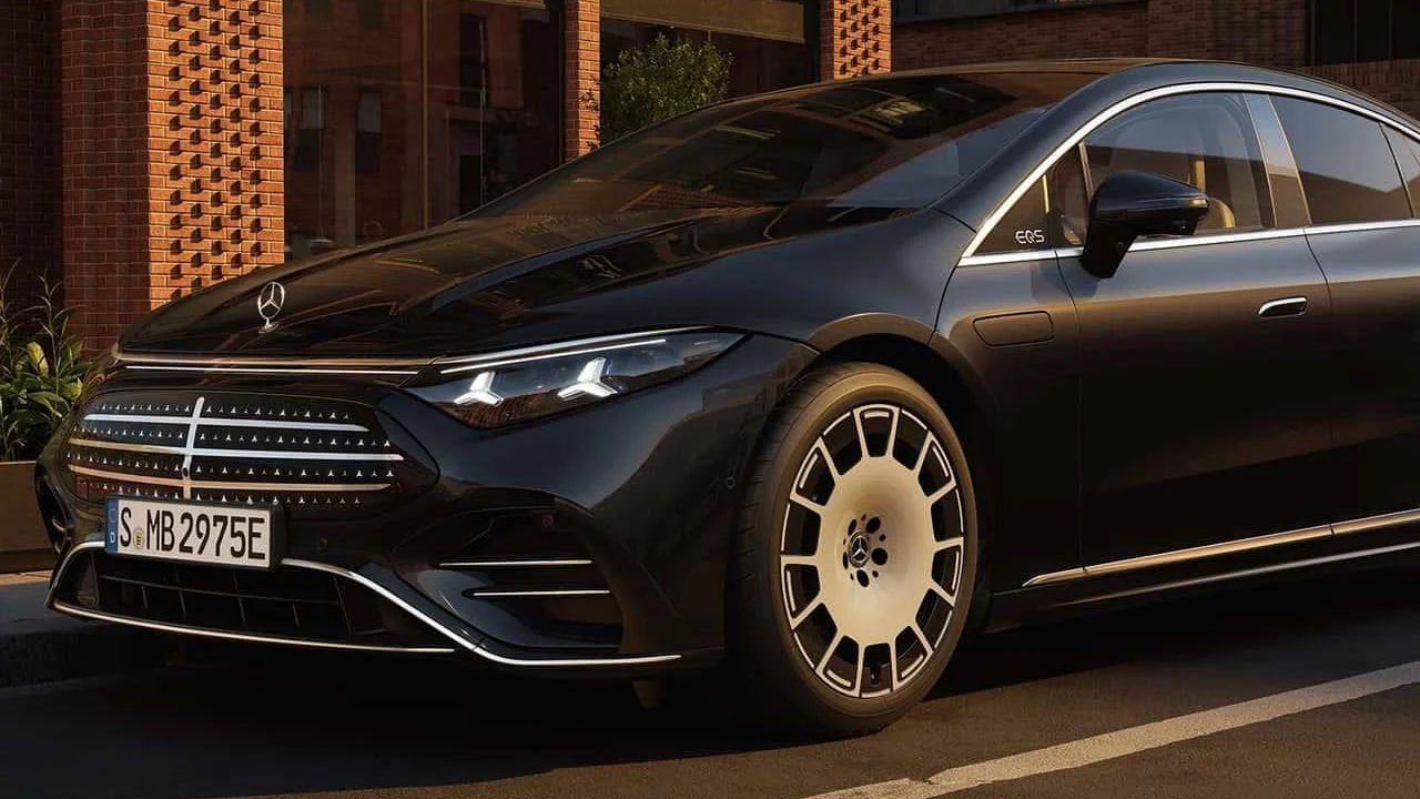 Yeni Mercedes EQS 926 KM Menzil ile Tanıtıldı 2 Yeni Mercedes Benz EQS 926 KM Menzil ile Tanitildi.webp