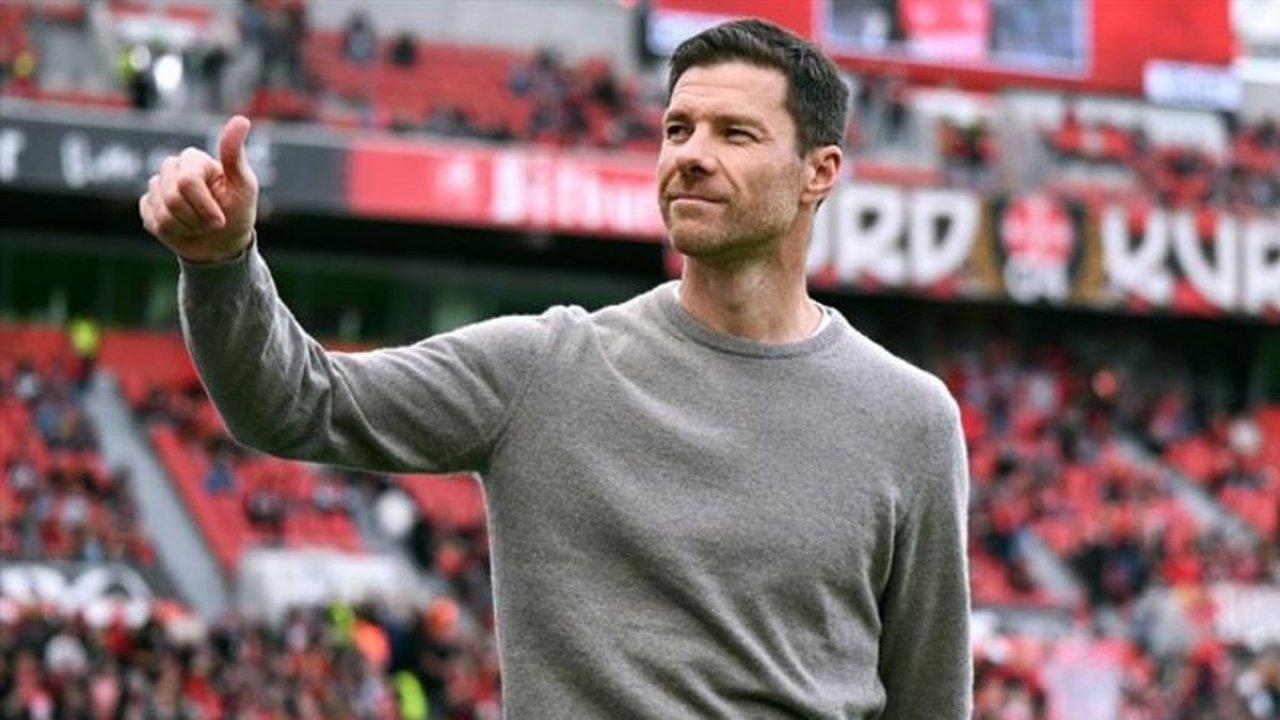 Chelsea’den sürpriz hamle! Xabi Alonso ile 4 yıllık anlaşmaya vardı 2 483716