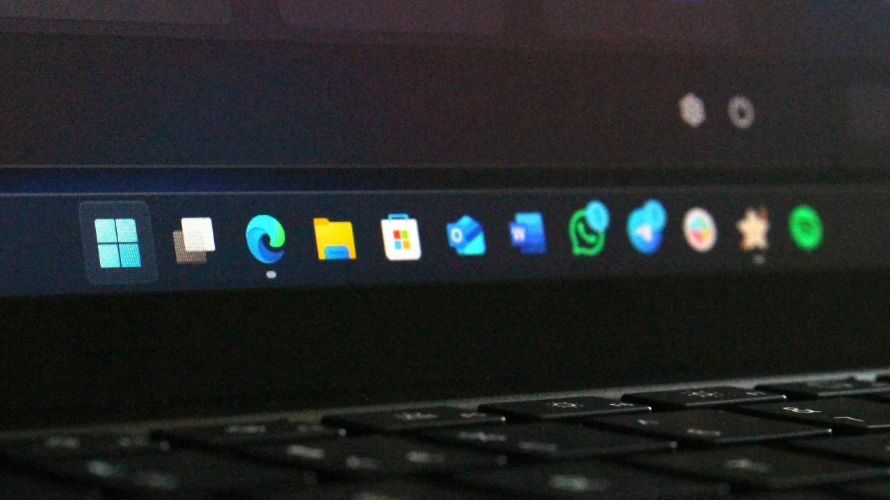 Windows 11'de Başlat Menüsü ve Görev Çubuğu Yenileniyor 1 windows 11de baslat menusu ve gorev cubugu yenileniyor.webp