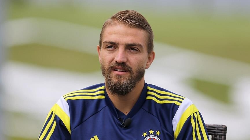 Türk futbolunda bir devir kapandı! Caner Erkin 37 yaşında kramponlarını astı 3 560564