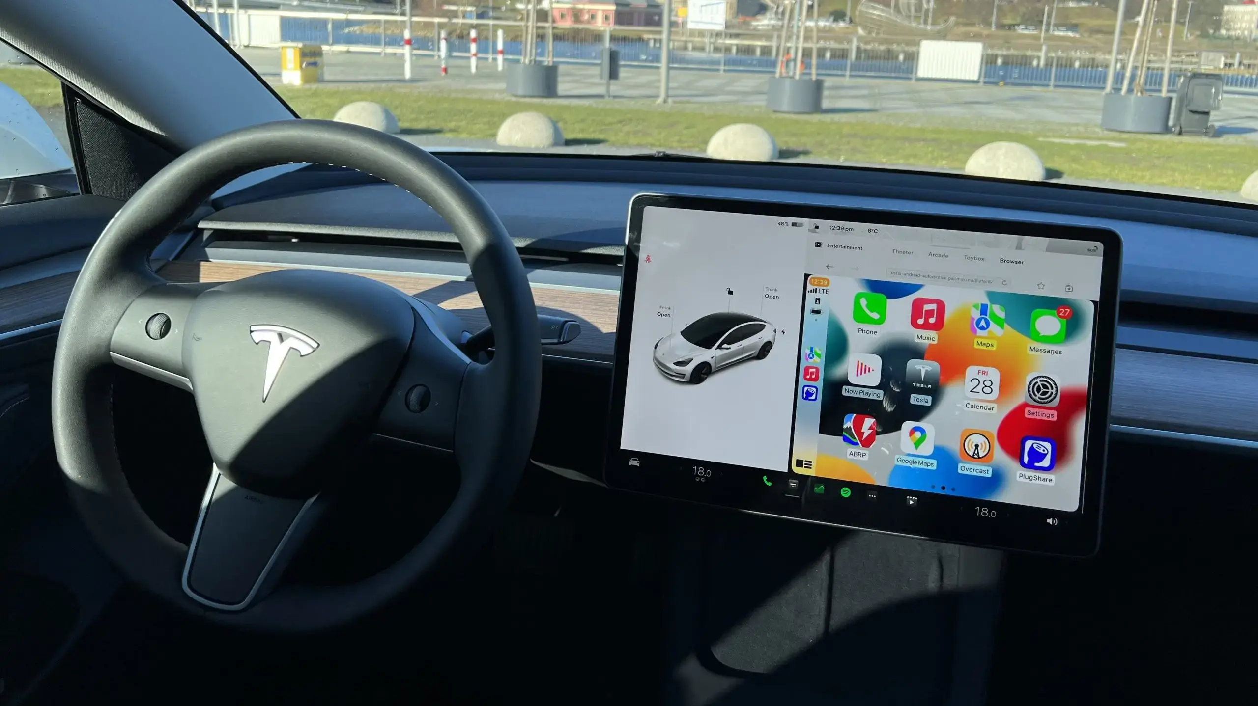 Apple'ın Yeni Hamlesi: Tesla'lara CarPlay mi Geliyor? 8 Tesla CarPlay entegrasyonu 1 e1781130274661.webp