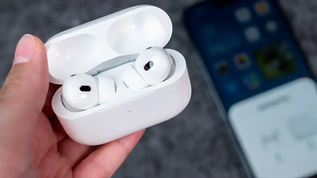 iOS 27 ile AirPods Modellerine Özel EQ Desteği Geliyor! 5 airpods eq.webp