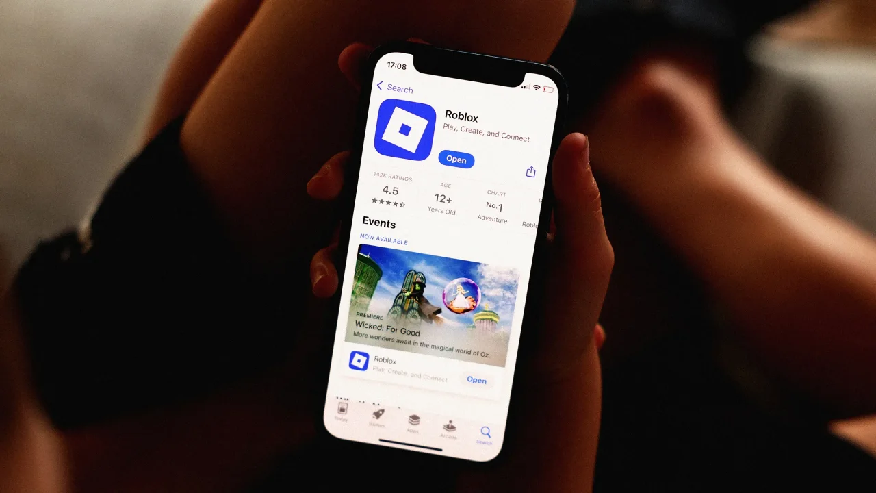 Roblox'a Yeni Yaş Doğrulama Sistemi Geliyor 1 robloxa yeni yas dogrulama sistemi geliyor.webp