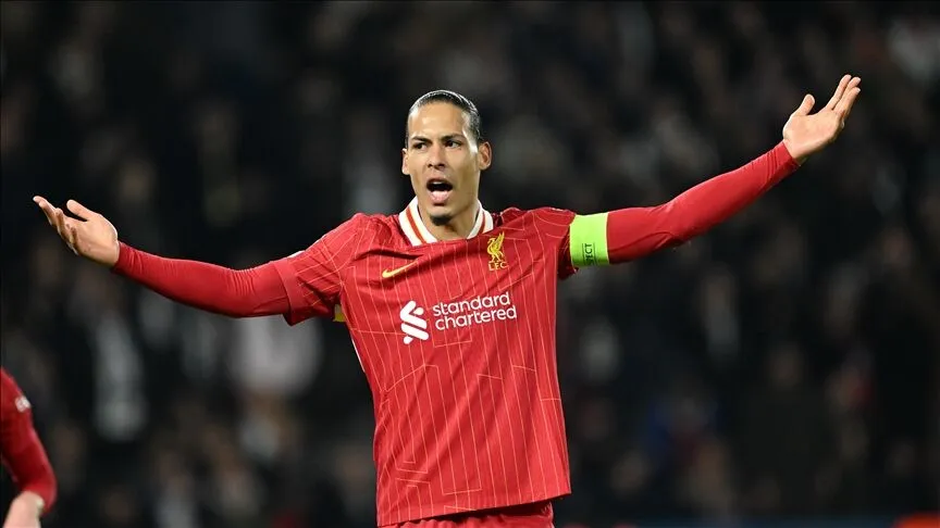 Liverpool'dan Van Dijk için sürpriz karar! Kaptan satış listesinde 5 560916