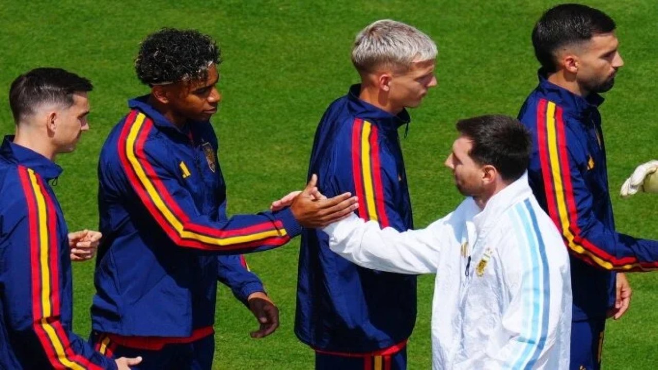 Messi ve Yamal Dünya Kupası tarihine geçti! Finalde ilk kez böyle bir rekor kırıldı 2 561637