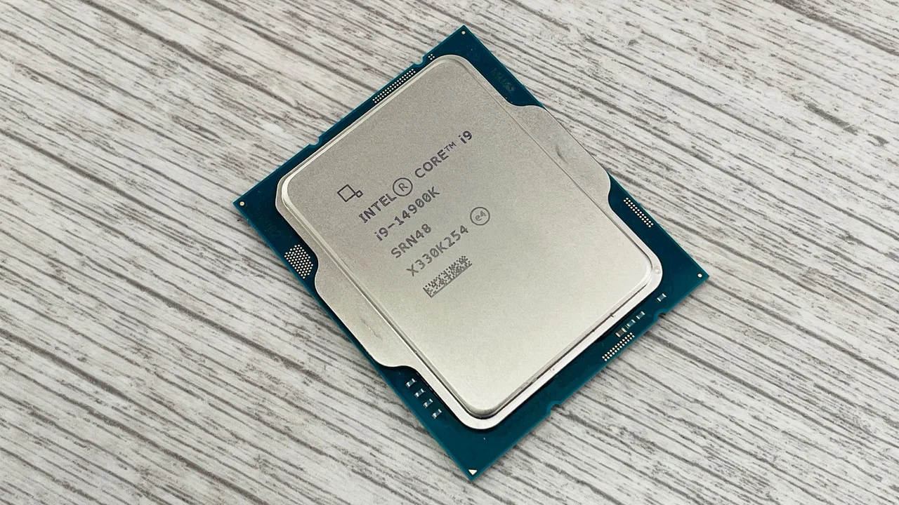 Intel'in Yeni Fiyat Stratejisi Hangi İşlemcileri Etkileyecek? 3 intelin yeni fiyat stratejisi hangi islemcileri etkileyecek.webp